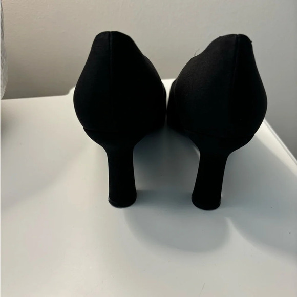 Stuart Weitzman Black Fabric Raquel Slip on Pumps Sculpted Heels Women’s 9.5 - Picture 2 of 4